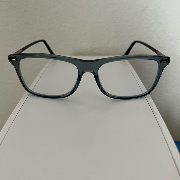GUCCI Authentic Eyeglasses Frame - Picture 5 of 8